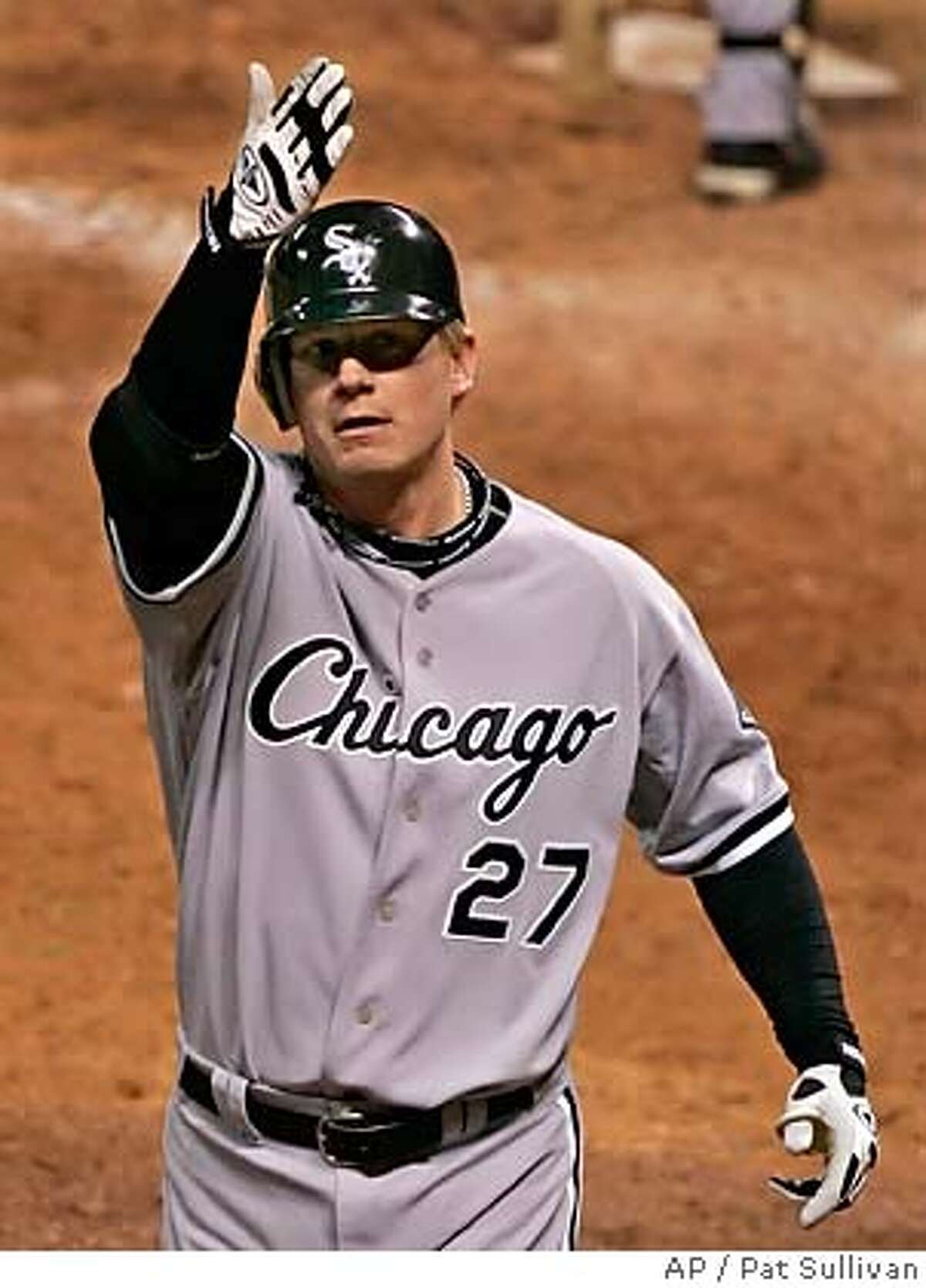 Extra, extra Blum's the word / White Sox 1 win from a sweep