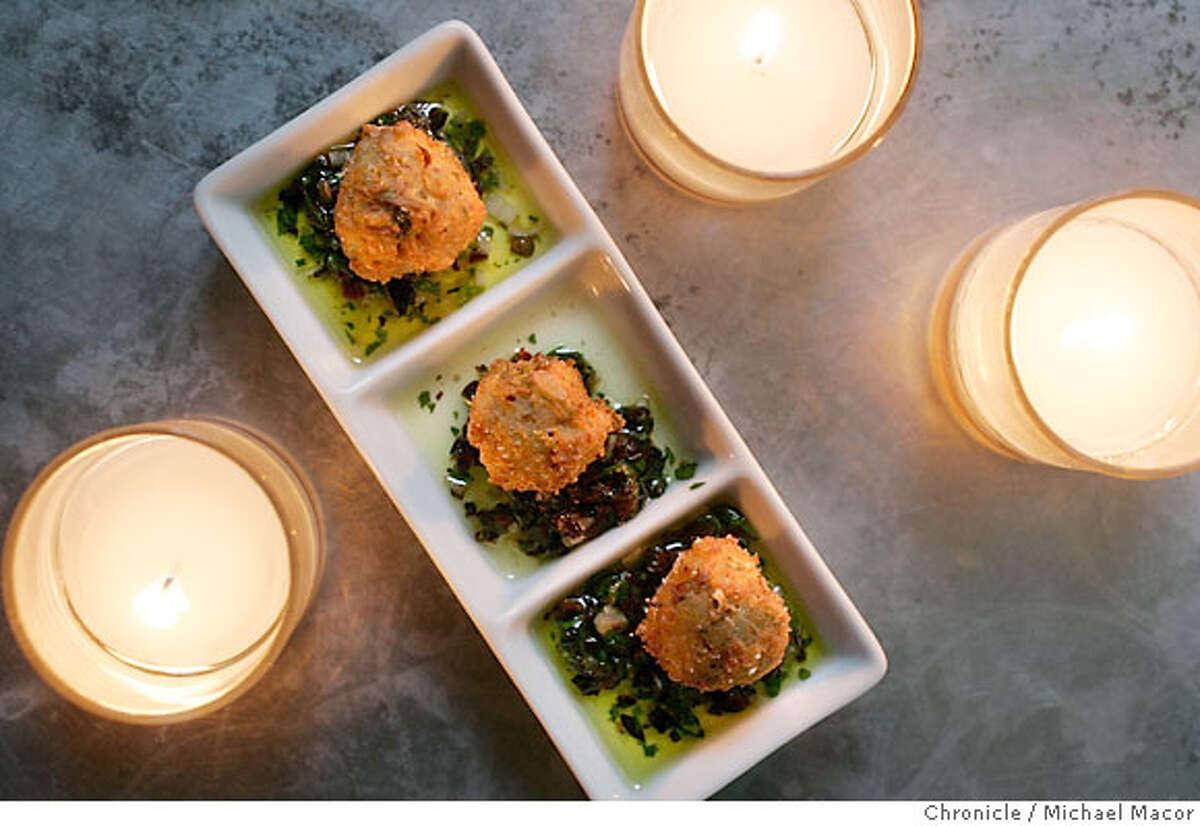 BAR BITES / CAV Wine Bar & Kitchen