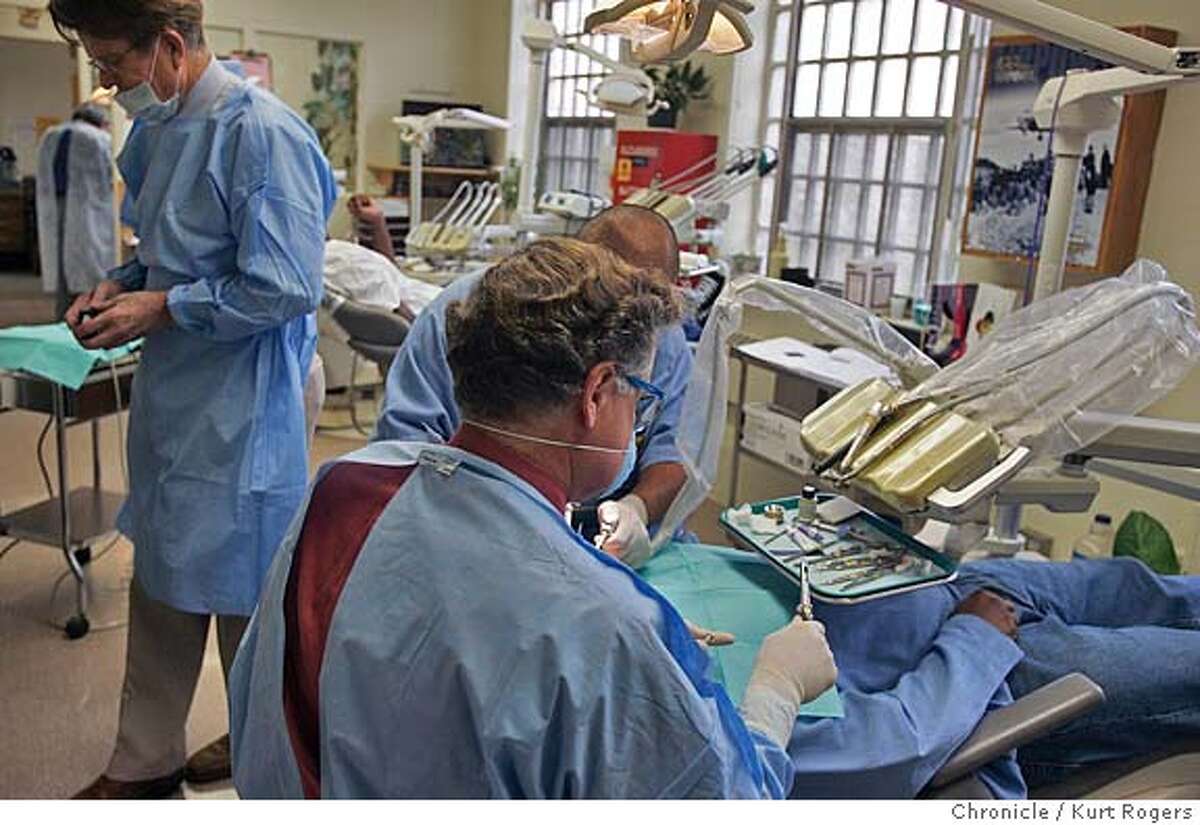 Grim reality of prison health care / Doctors, nurses and inmates suffer