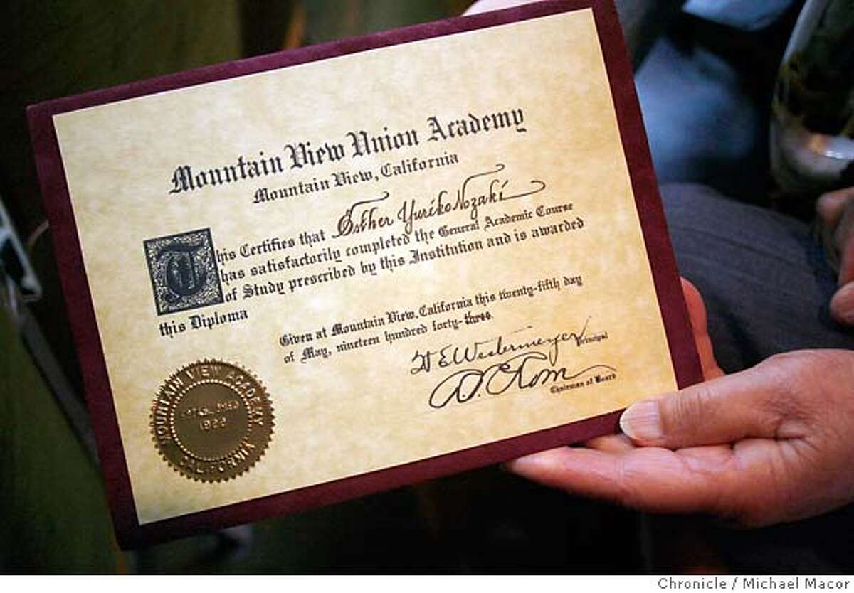 MOUNTAIN VIEW / A grandmother's high school surprise / Diploma awarded ...