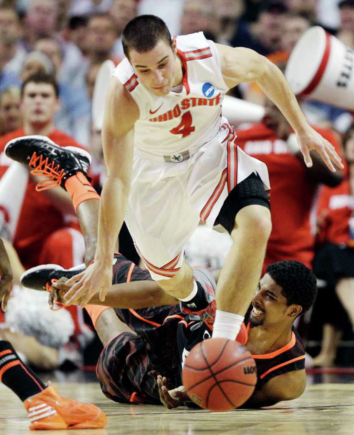 Ohio State guard Aaron Craft sparked a second-half run that propelled the Buckeyes to victory.