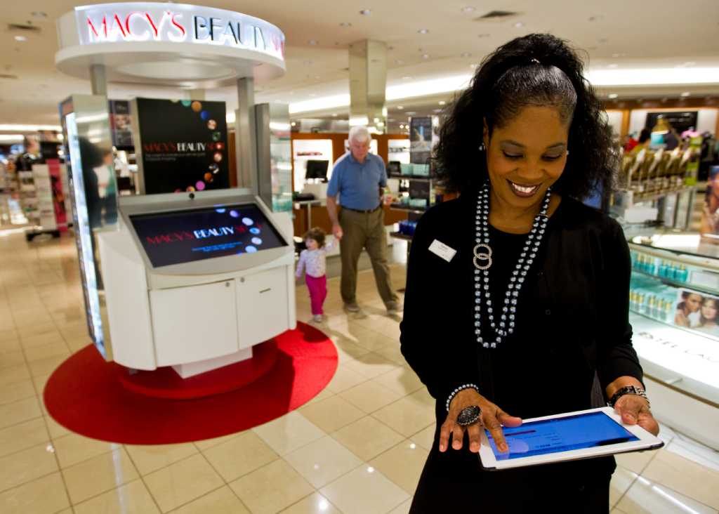 Macy&#39;s and Dillard&#39;s renew their success - Houston Chronicle