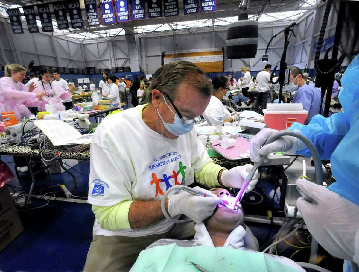 Thousands receive free dental care