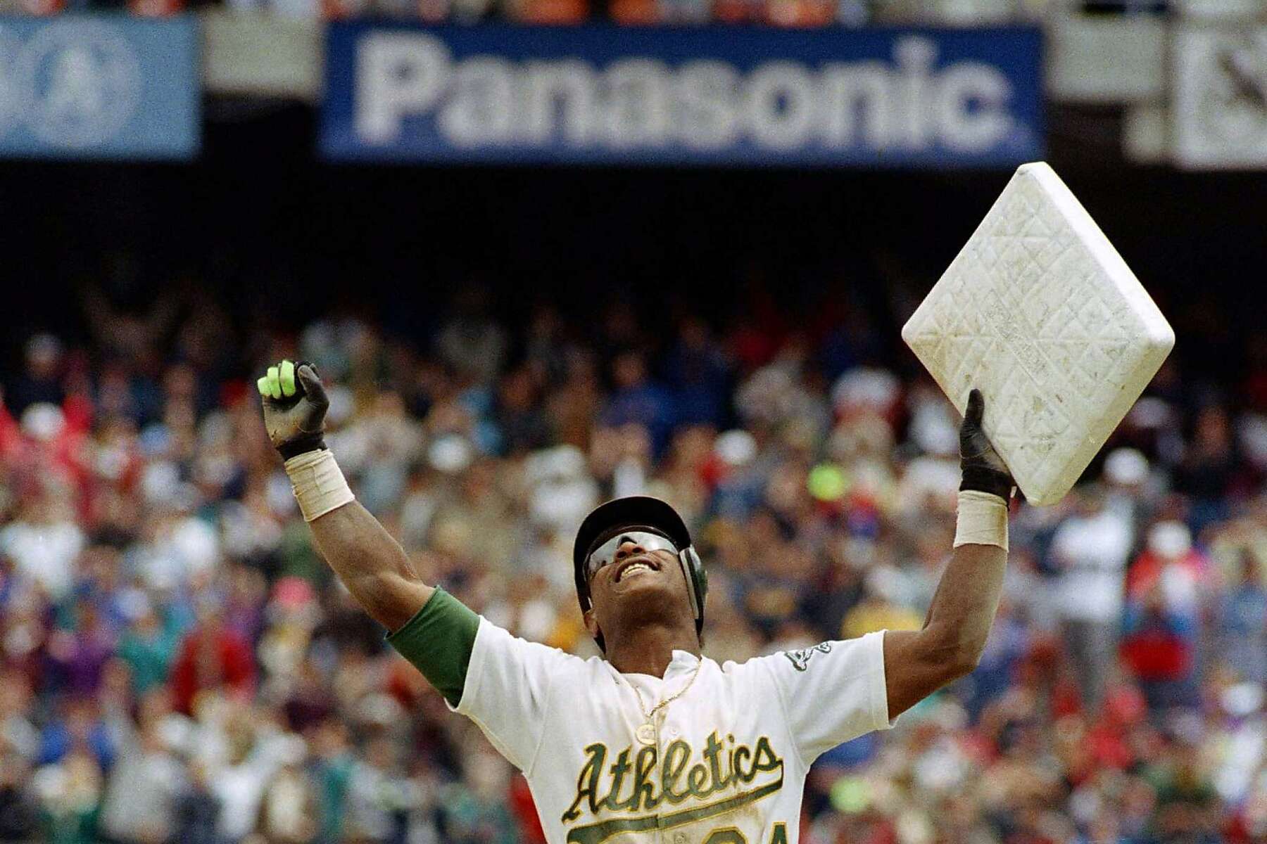 In 1991, Athletics \' Rickey Henderson Moved Past Lou Brock With