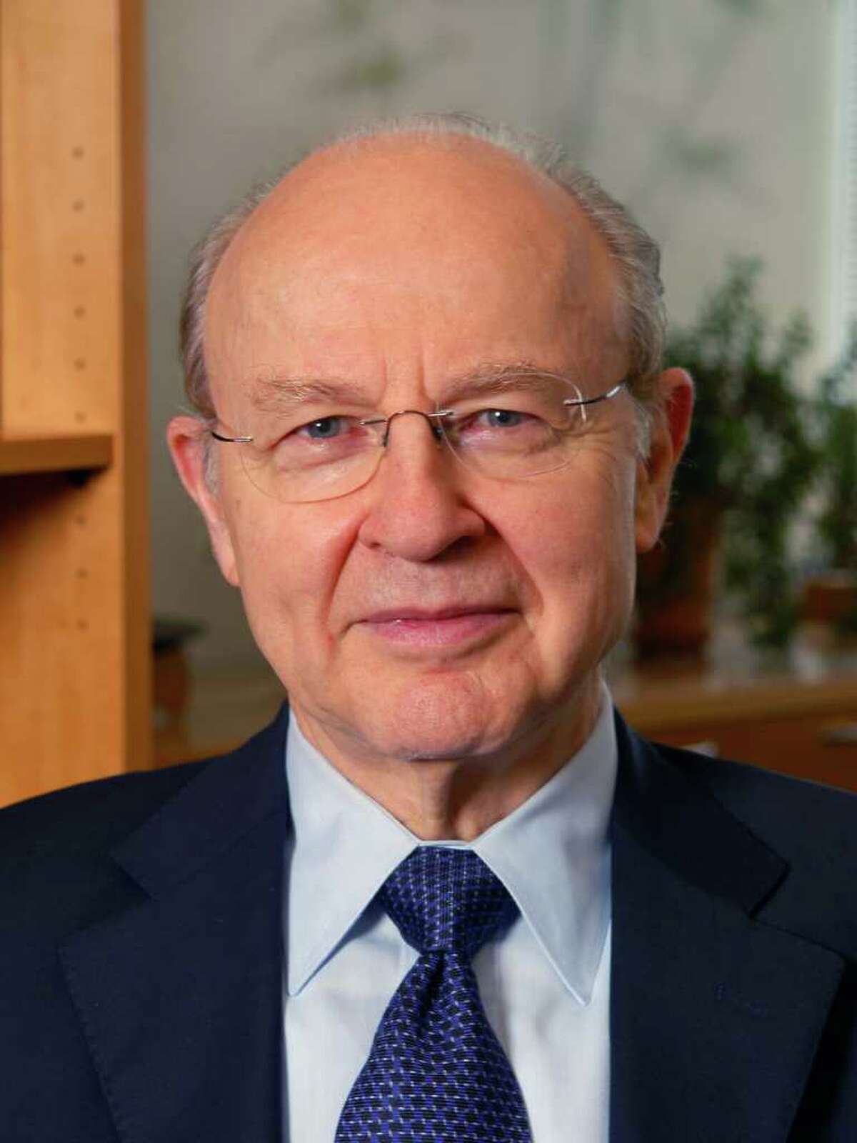 Robert G. Roeder, Ph.D., a pioneer in the field of gene transcription in animal cells, and winner of the 2012 Albany Medical Center Prize.