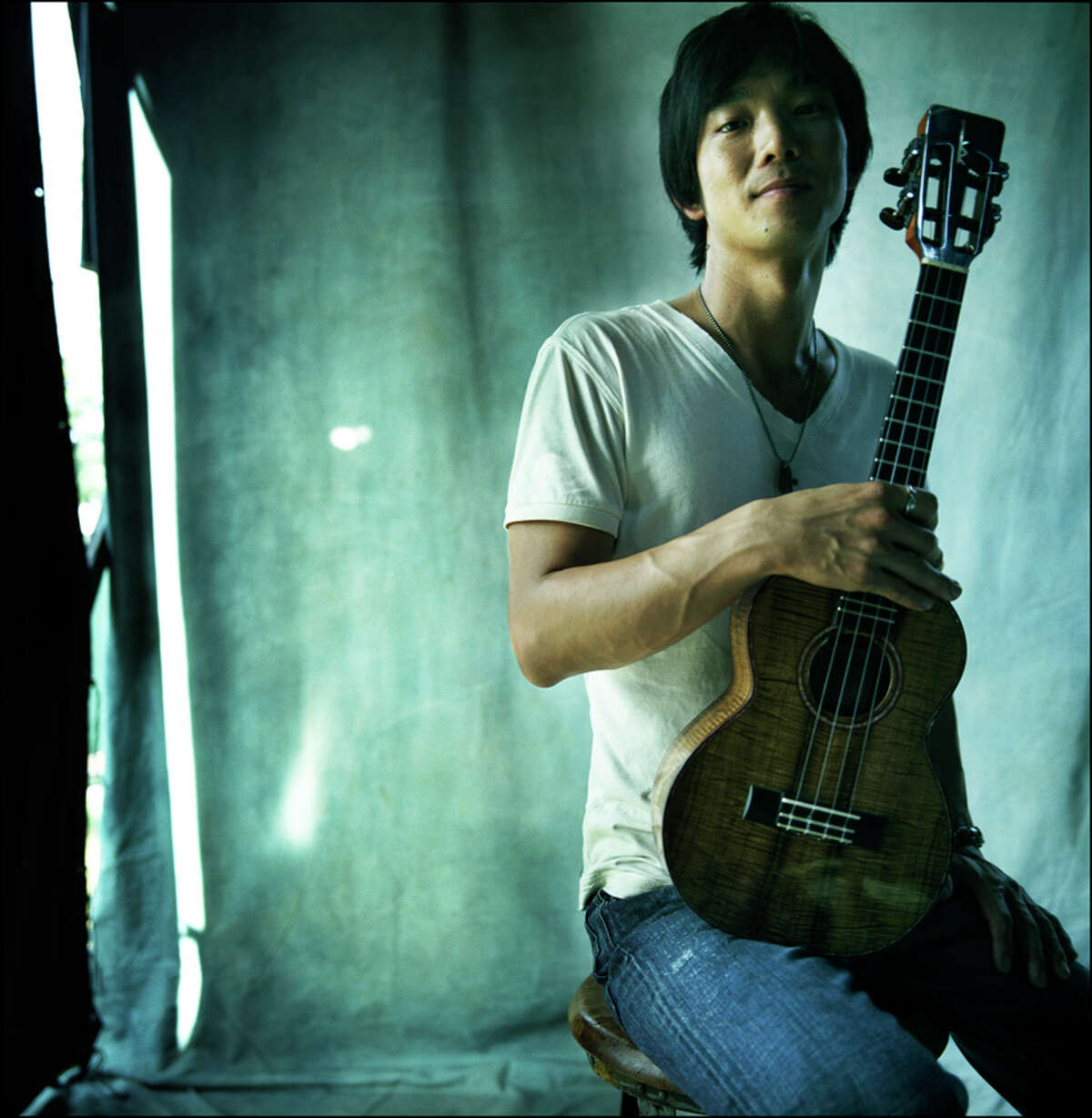ukulele virtuoso Jake Shimabukuro
