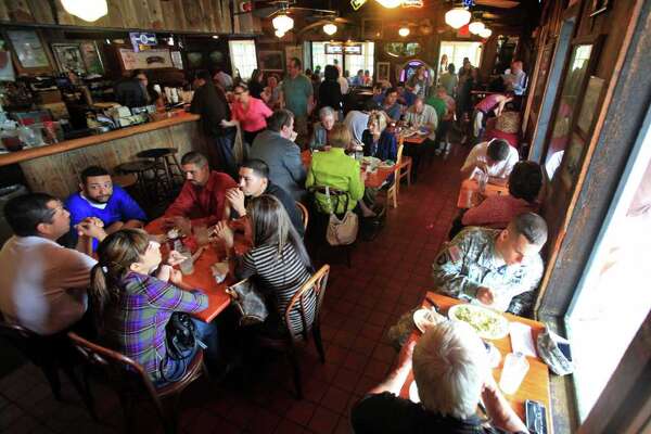 Good Time Charlie's wins Burger Madness - ExpressNews.com