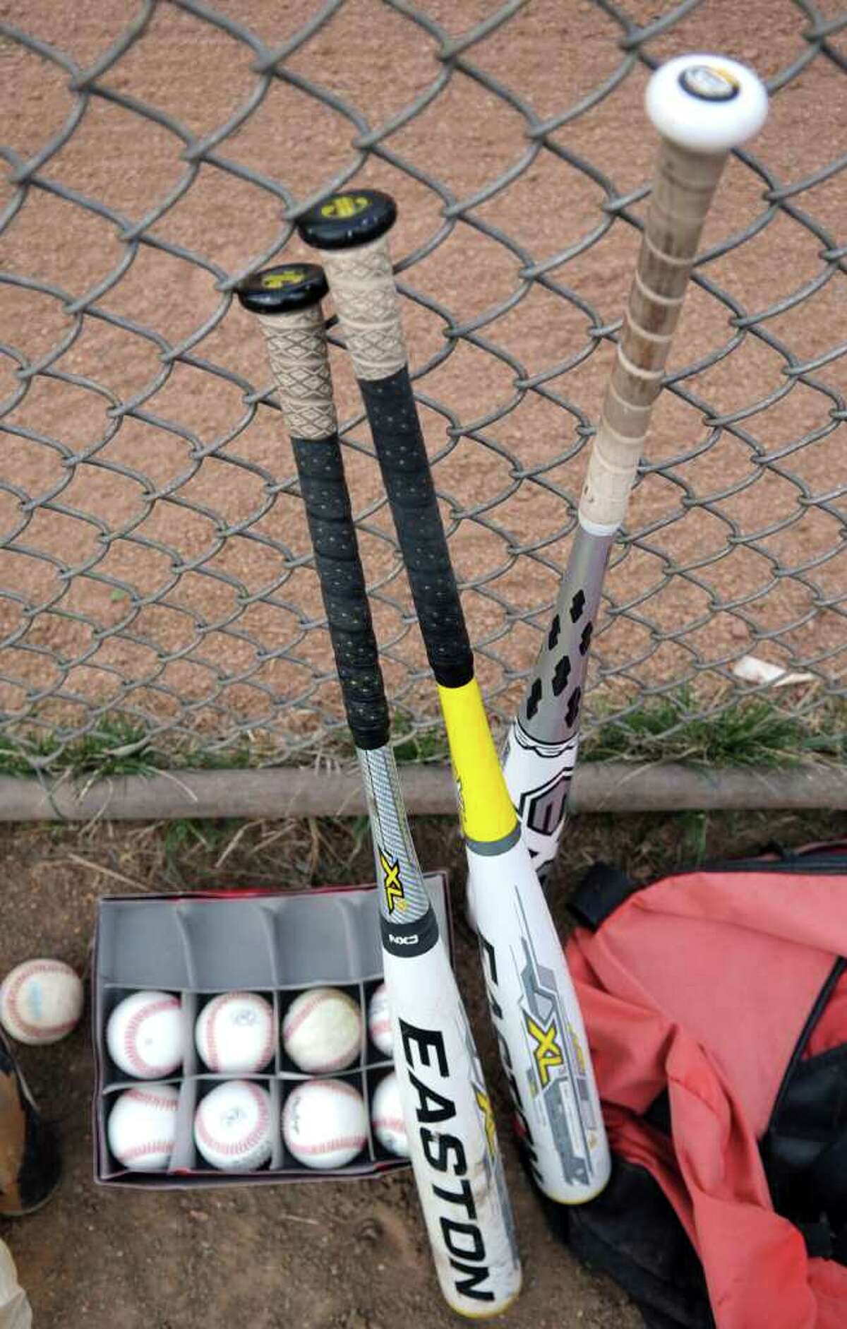 New Bbcor Bats Simulate Wooden Bats, Force Hitters To Have Better Mechanics