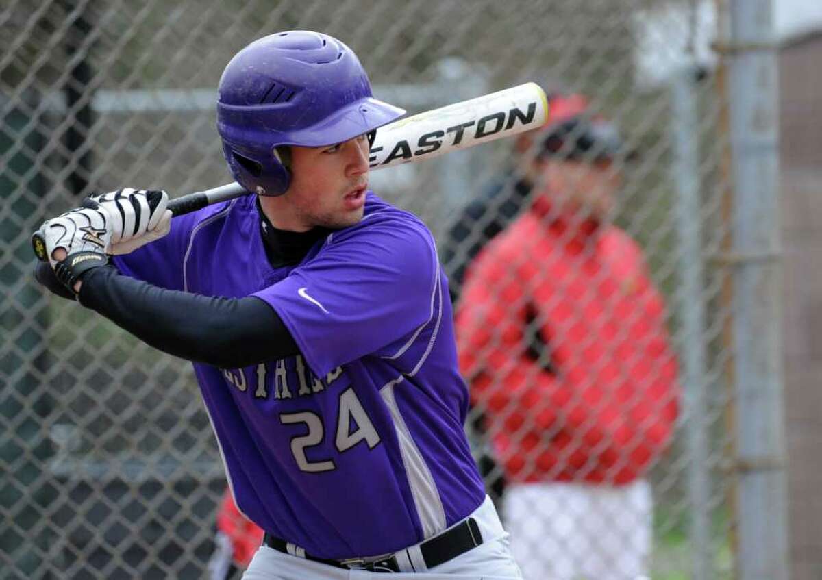 New BBCOR bats simulate wooden bats, force hitters to have better mechanics