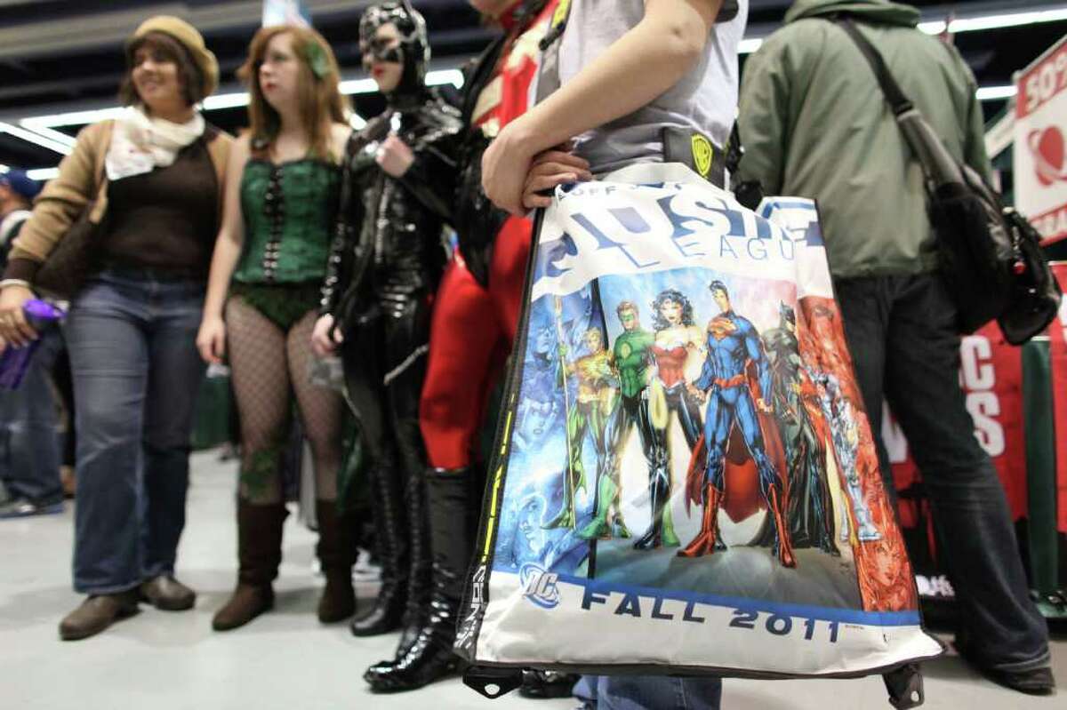 Emerald City Comicon 2012 In Photos 