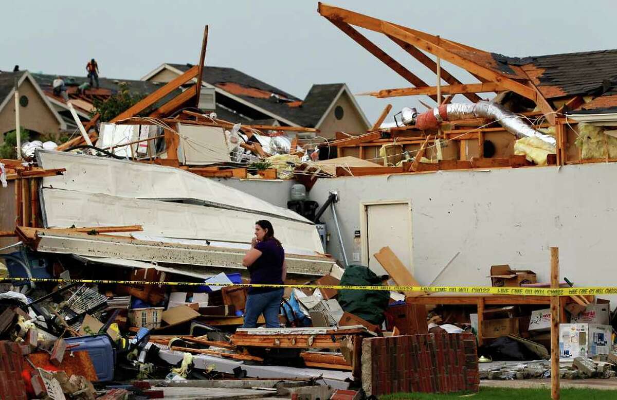 News of the world in photos: Tornadoes and destruction in Texas