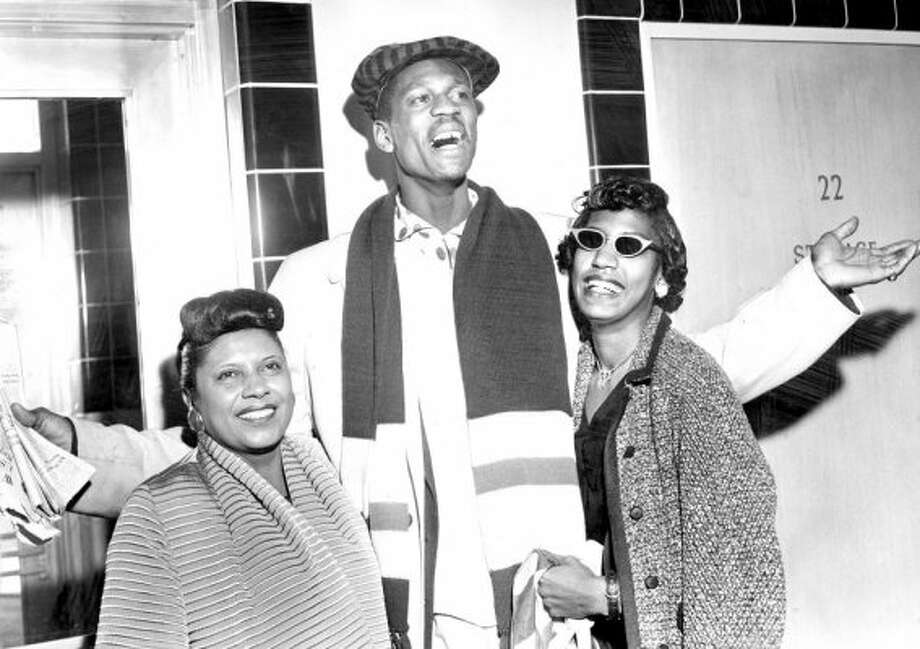 Basketball legend Bill Russell through the years - SFGate