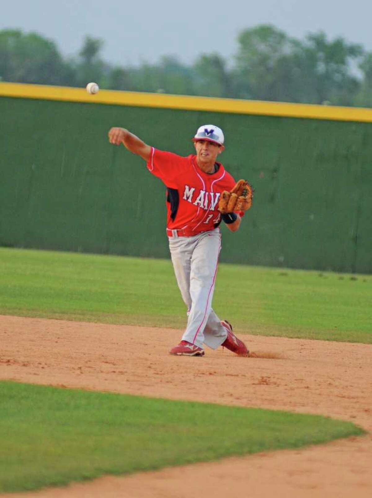 Baseball Manvel still fighting for playoff spot