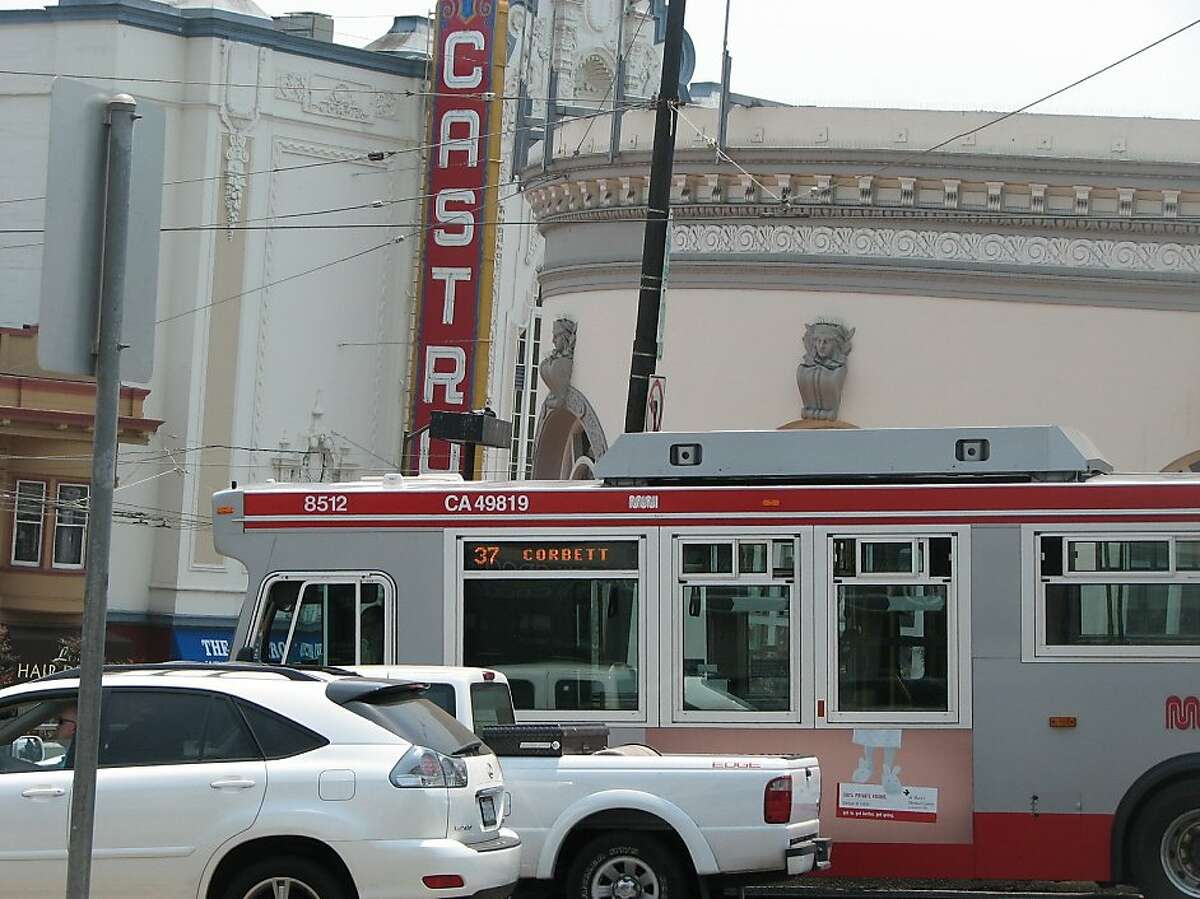 The 37 bus at Castro and Market