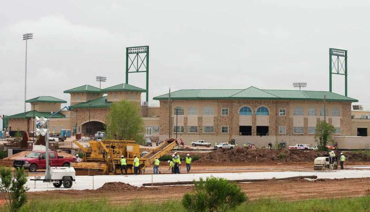 For some in Sugar Land, apartments leave a sour taste