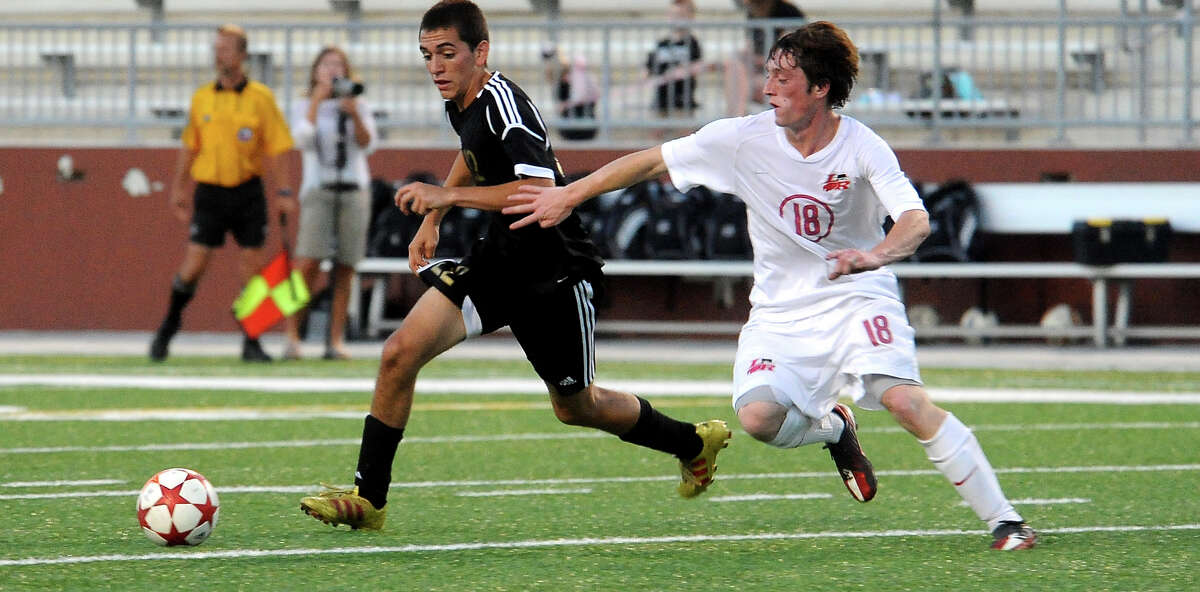 Lumberton girls, Vidor boys soccer teams to play fourth round playoff