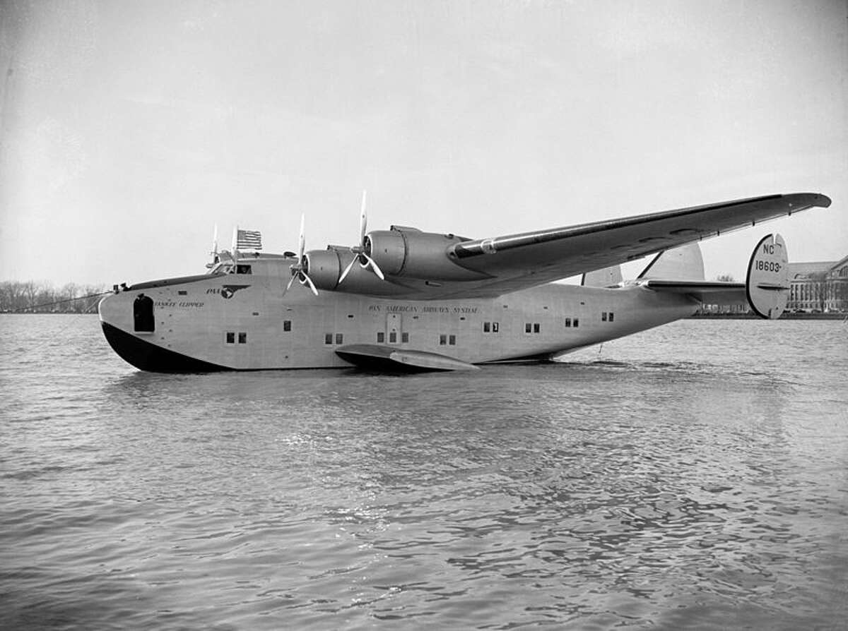 Boeing commercial propeller planes