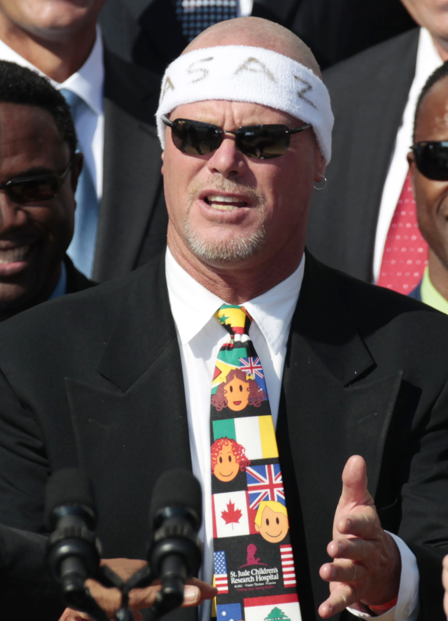 Jim McMahon Nearly Got Sued by a Teammate Over 'Super Bowl Shuffle'