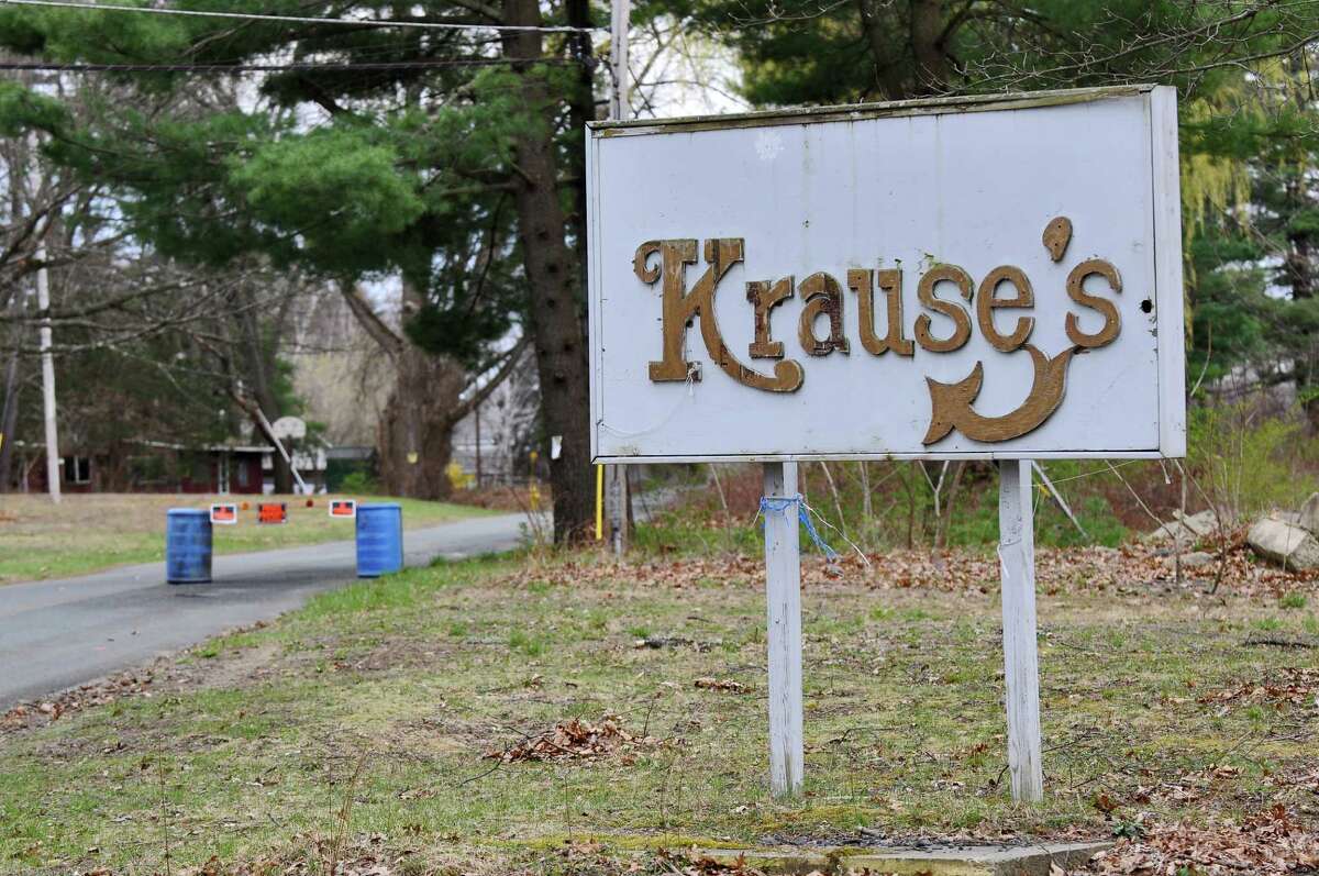 The Town of Halfmoon approved a plan to build hundreds of condominiums, a clubhouse, town park and boat slips. View from Canal Road of the Krause's property on Monday April 9, 2012 in Halfmoon, NY. (Philip Kamrass / Times Union )