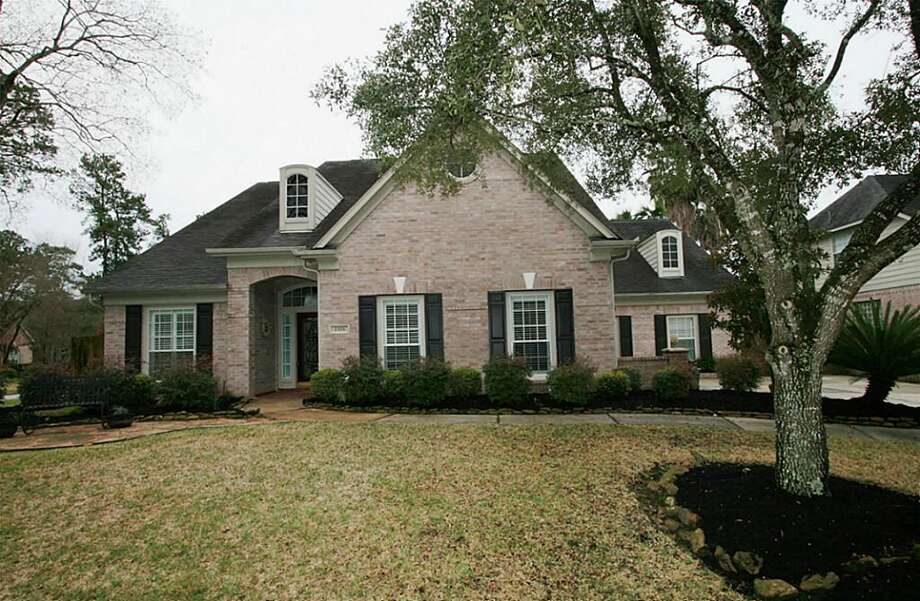 Sample 300,000 homes in Houston Chron