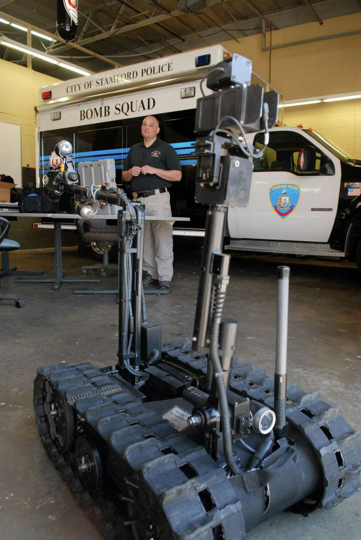 bomb squad robot