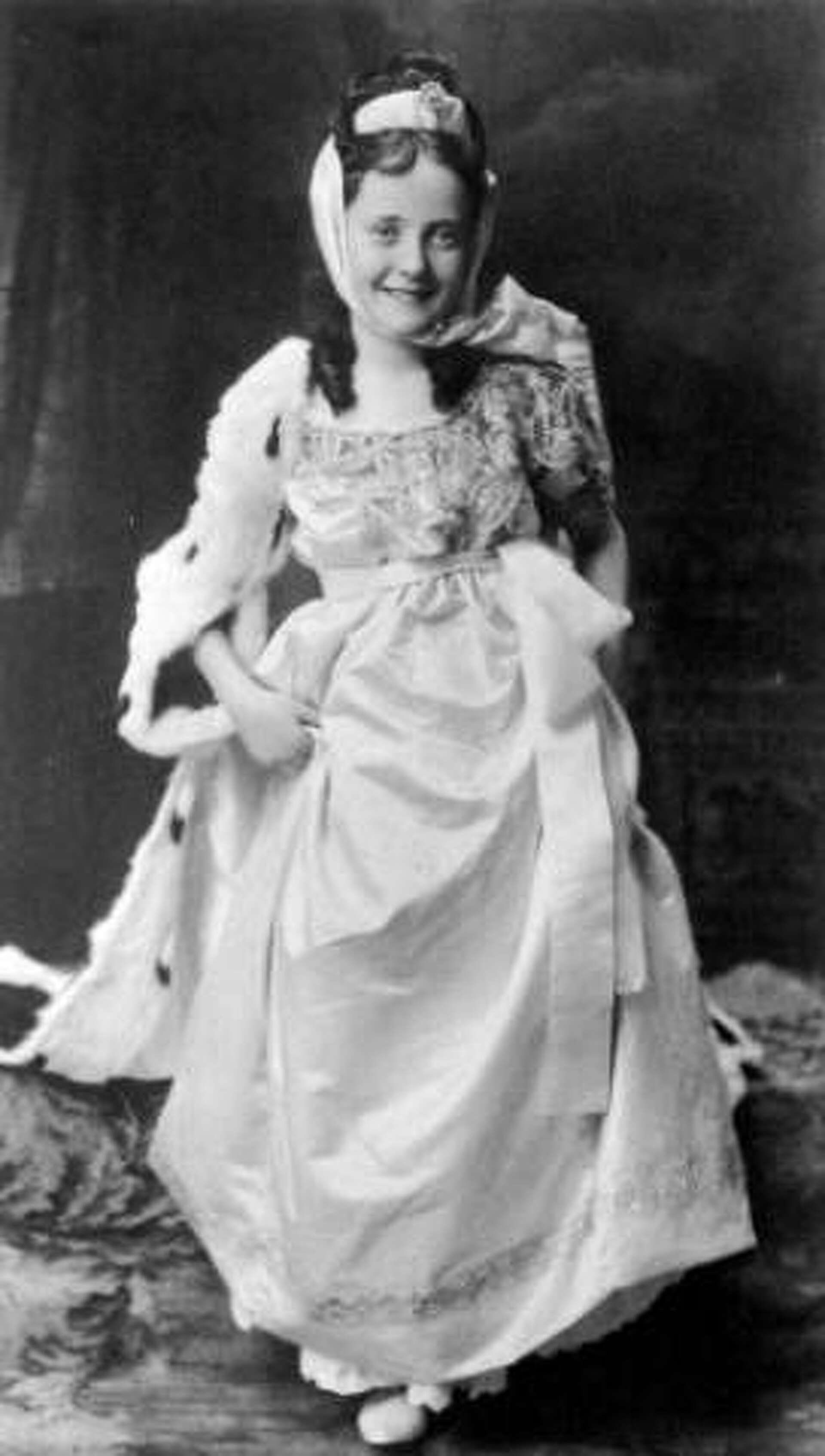 Unsinkable Molly Brown’s daughter chose Paris over Titanic