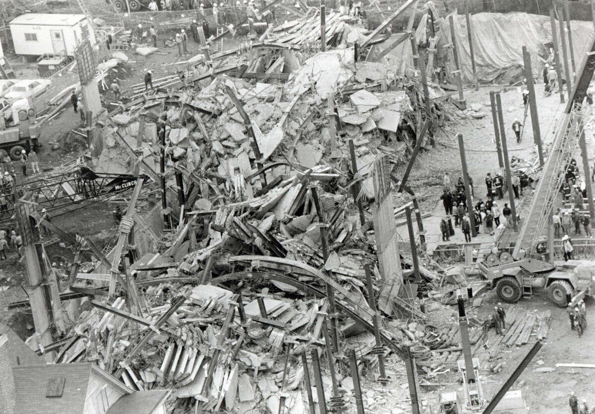 Ceremony to mark L'Ambiance collapse