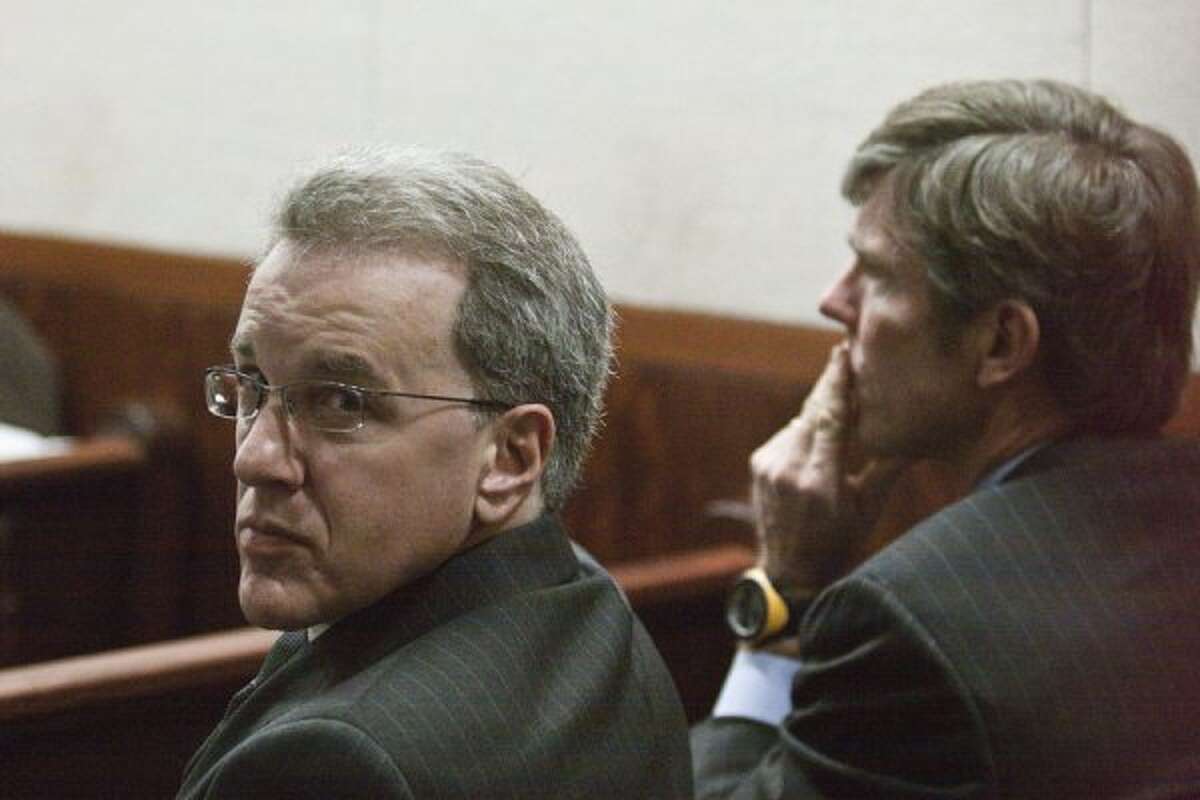 Former mistress of Bellaire lawyer pleads guilty in murderforhire plot