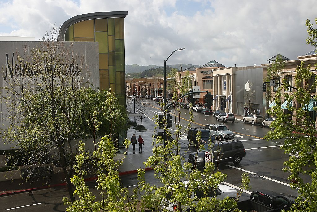 Neiman Marcus, Broadway Plaza, Walnut Creek, Retail Design