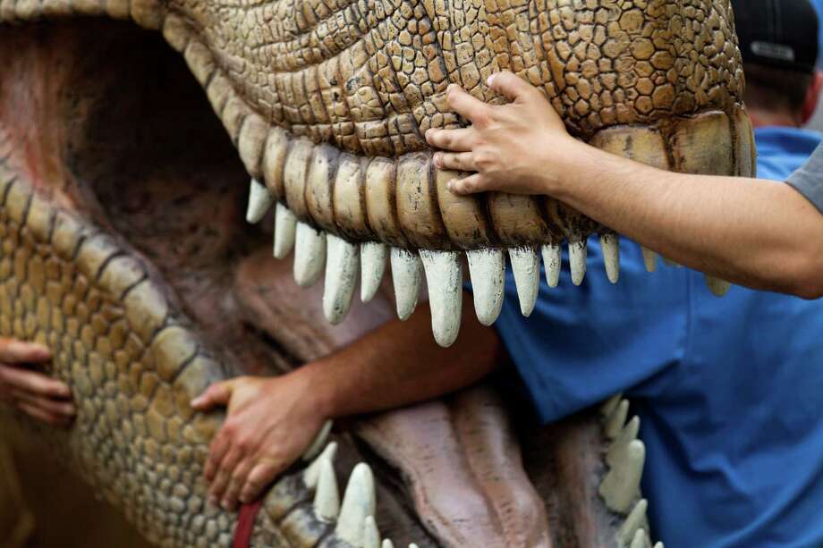 DINOSAURS! at the Houston Zoo - Beaumont Enterprise