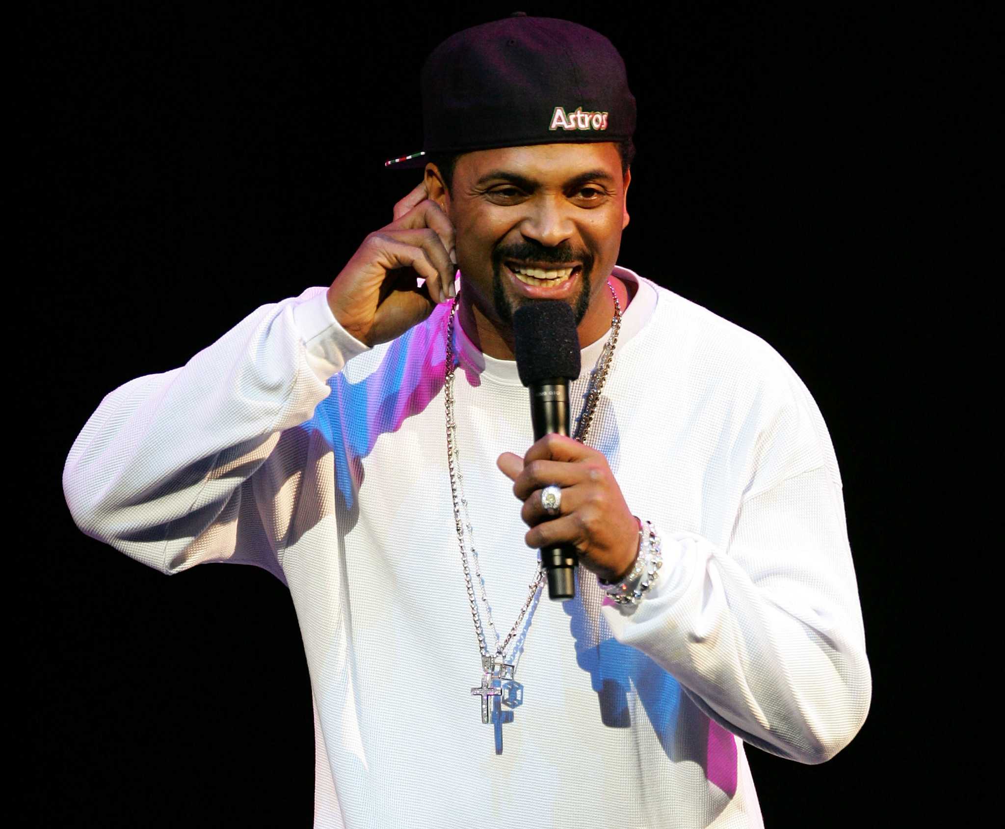 Comedian Mike Epps Still Standing