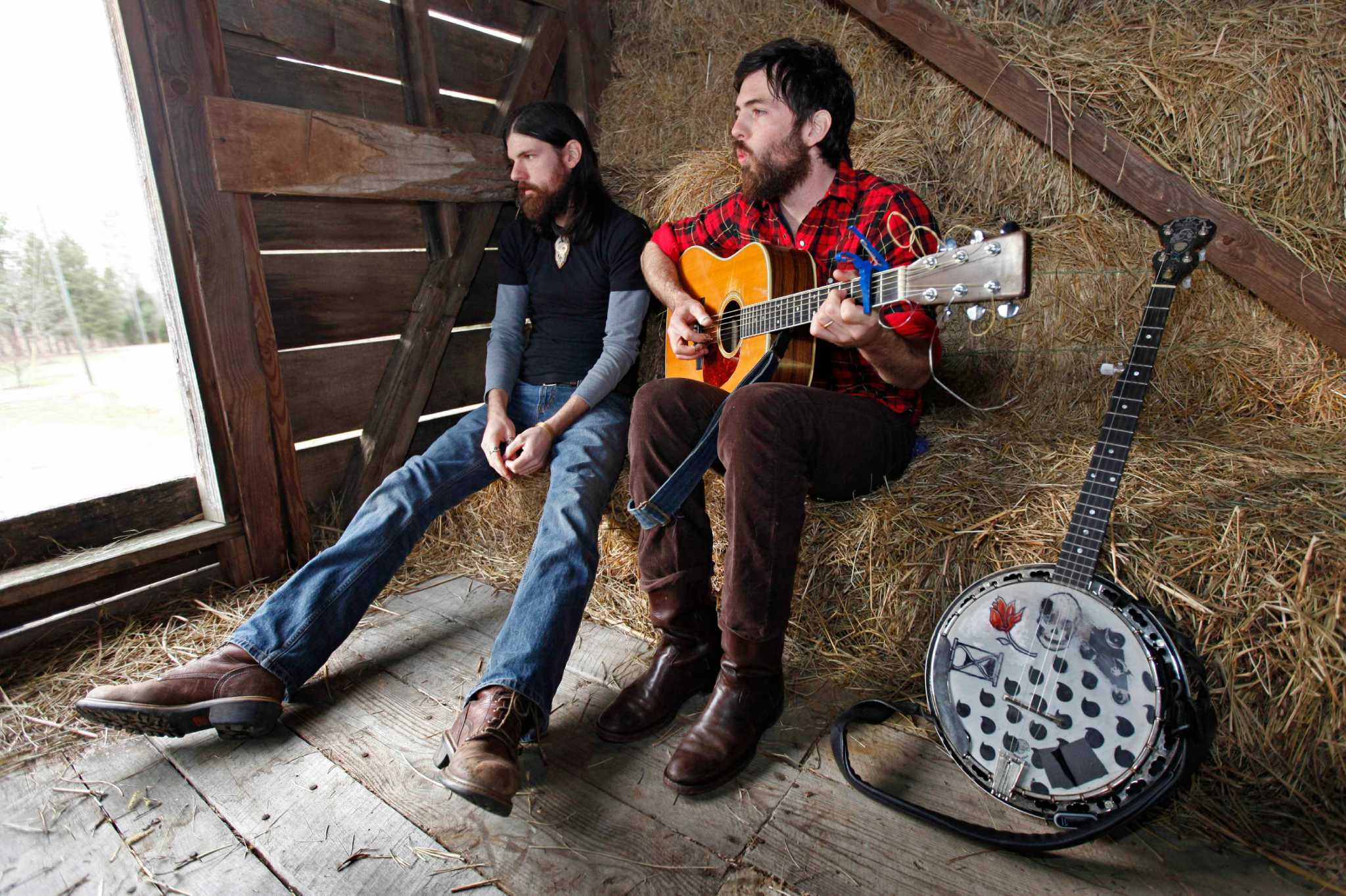 Avett Brothers grow while staying the course