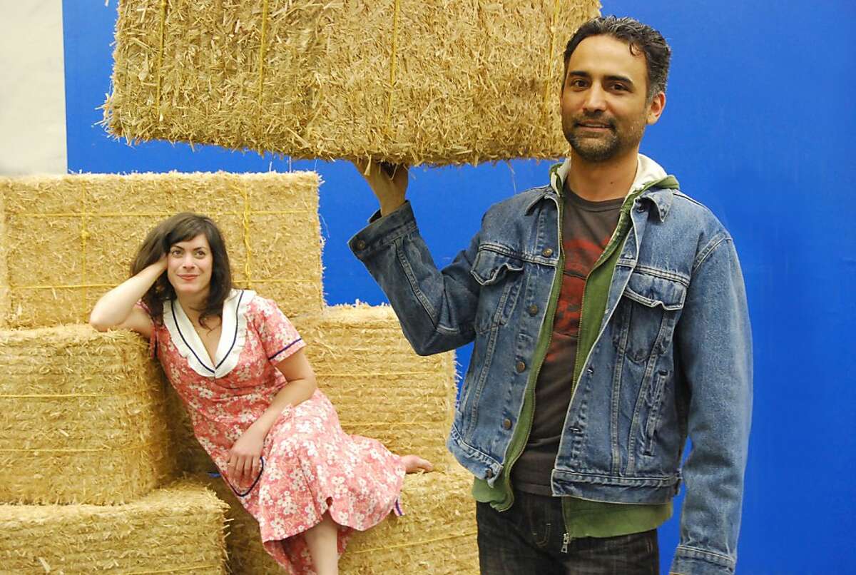 Theatre Works 'Of Mice and Men' sidesteps hay issue