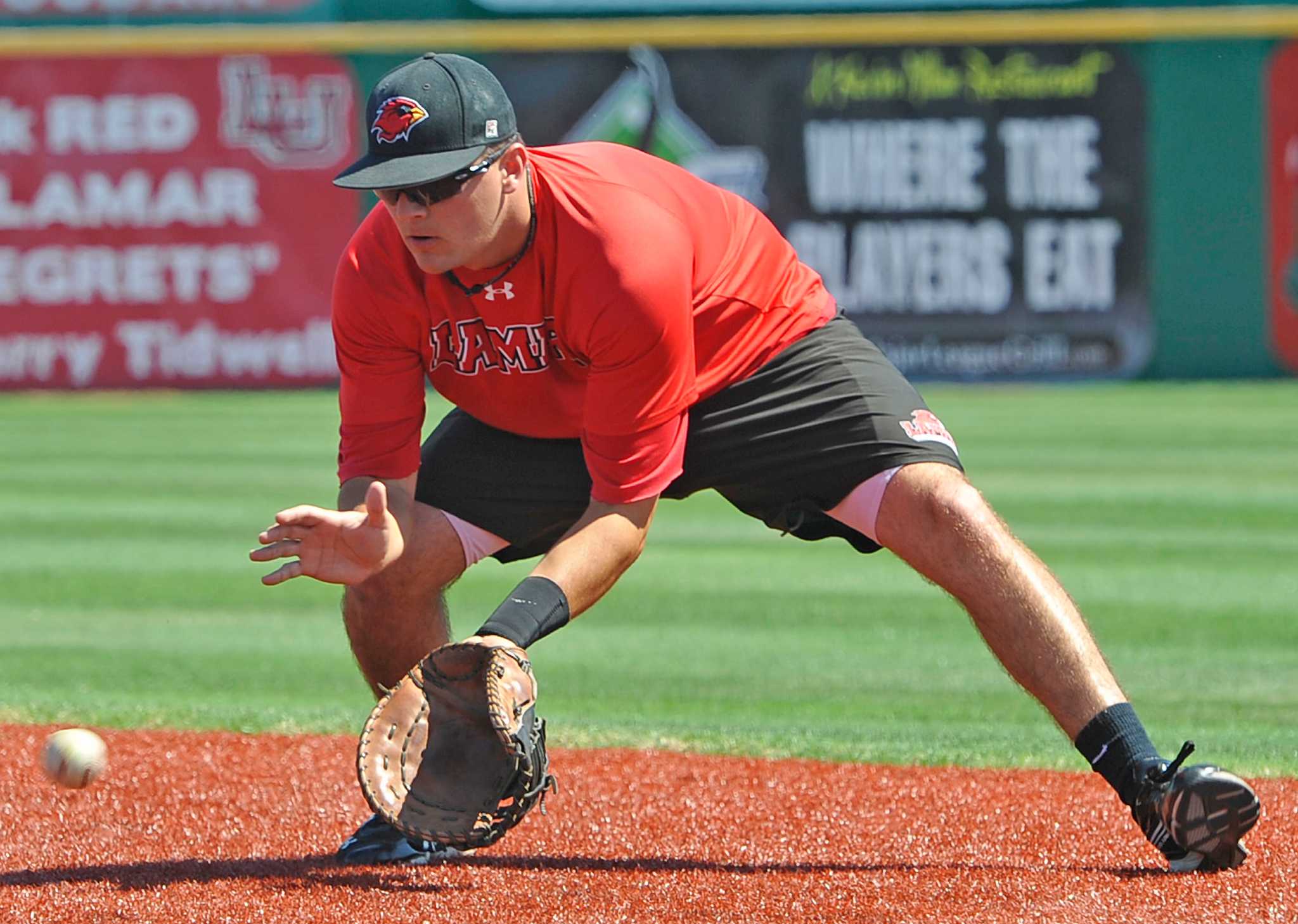 Lamar baseball learns as it goes