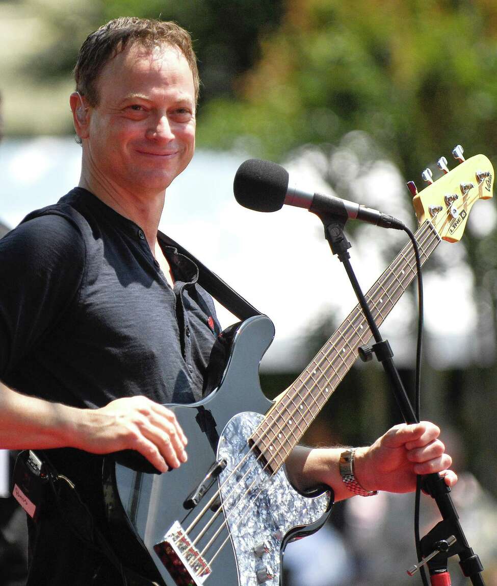 Actor-musician Gary Sinise talks about crash and upcoming benefit concert