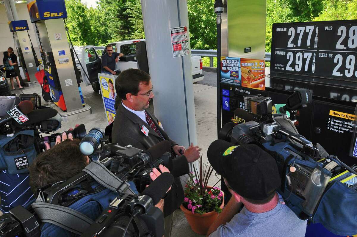 Price Chopper shifts fuel card promotion