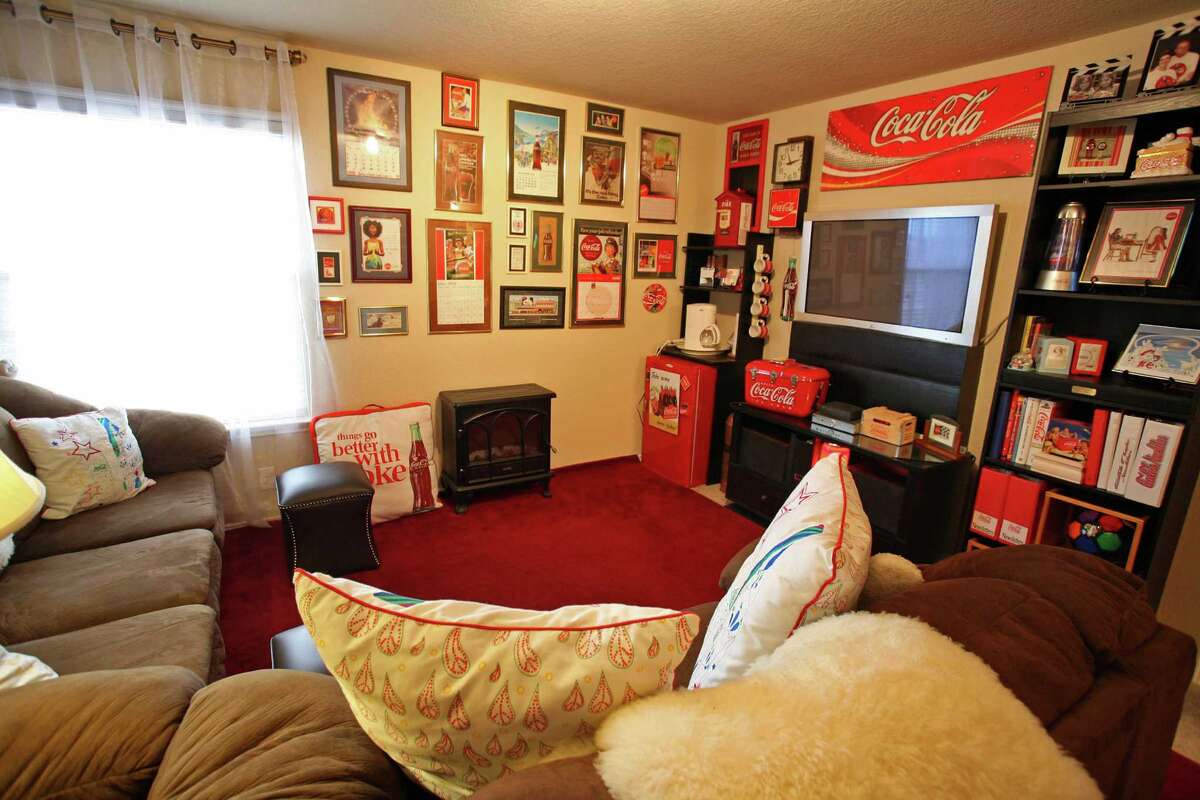 Spaces Couple finds things go better with Coke