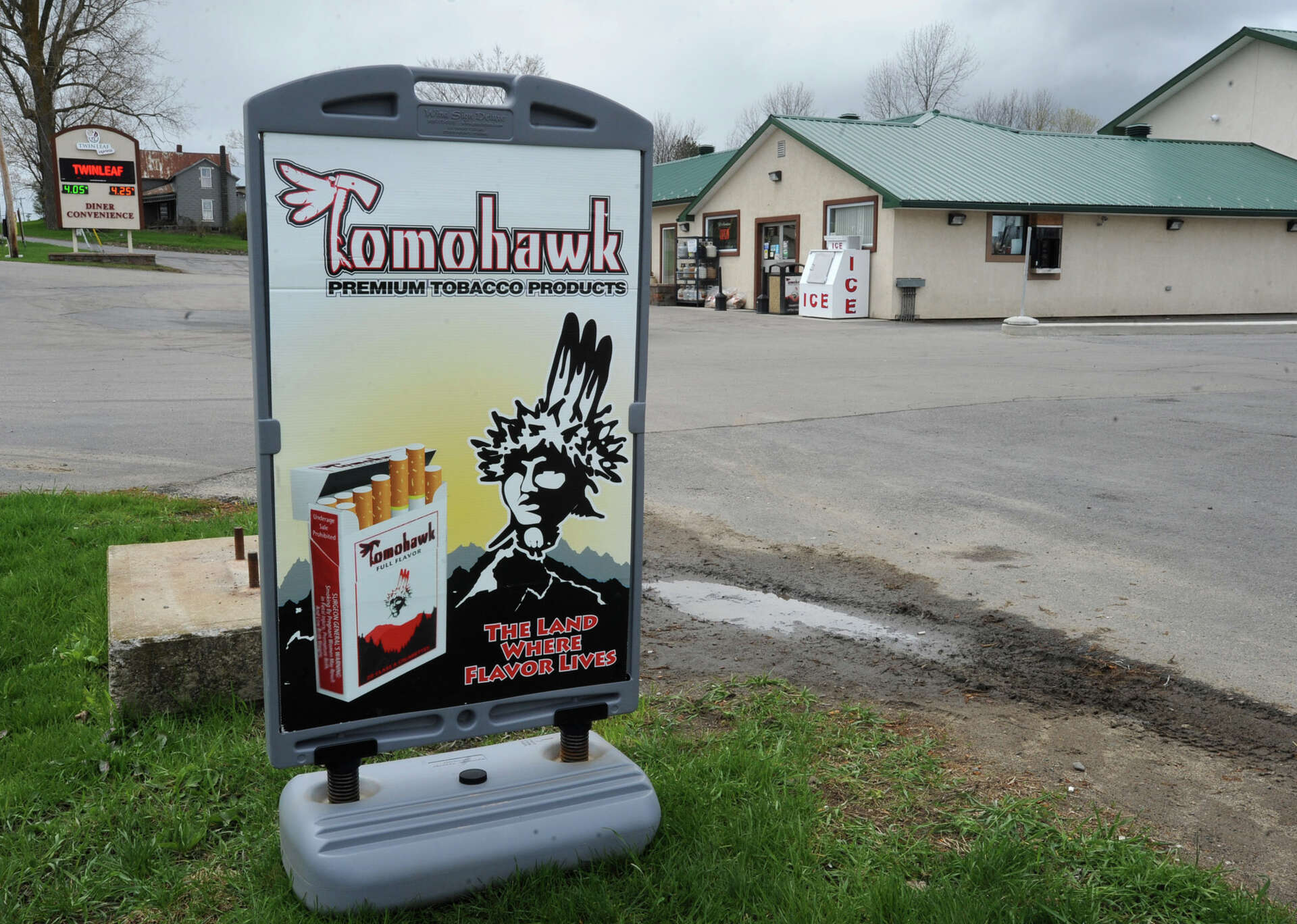 mohawk tobacco shannonville Indian cigarette chaos