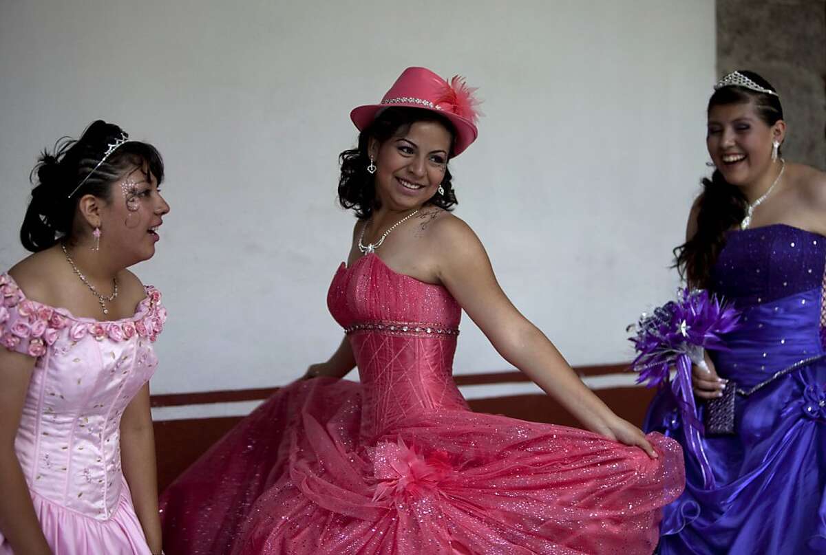 Mass quinceañera in Mexico