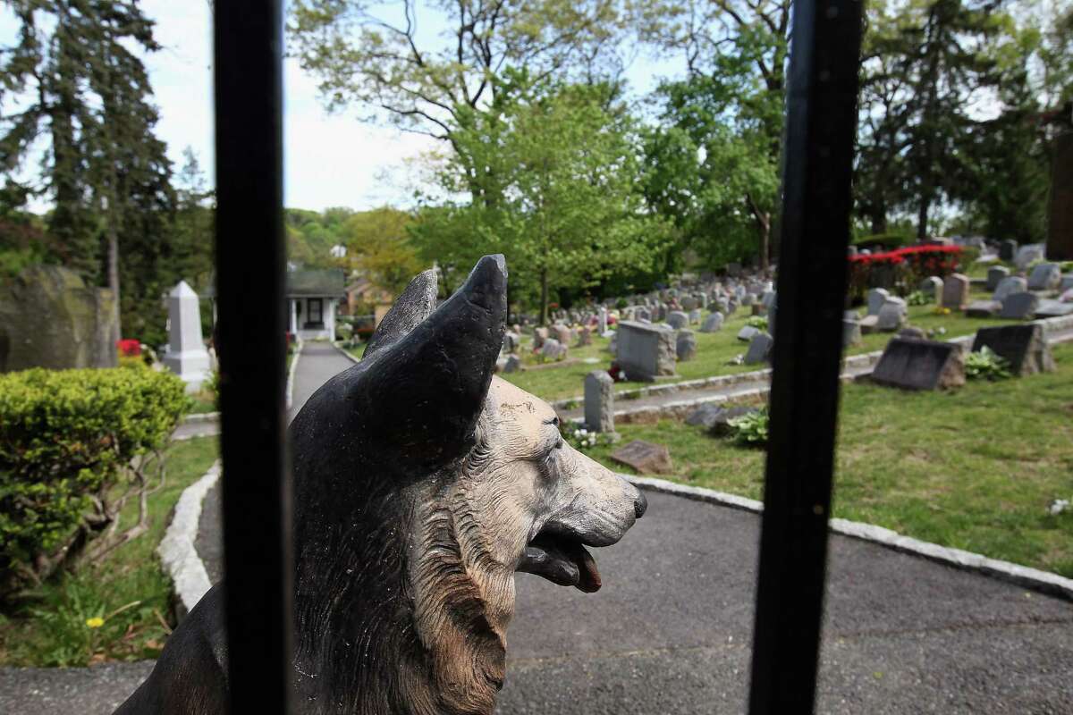 Hartsdale Pet Cemetery