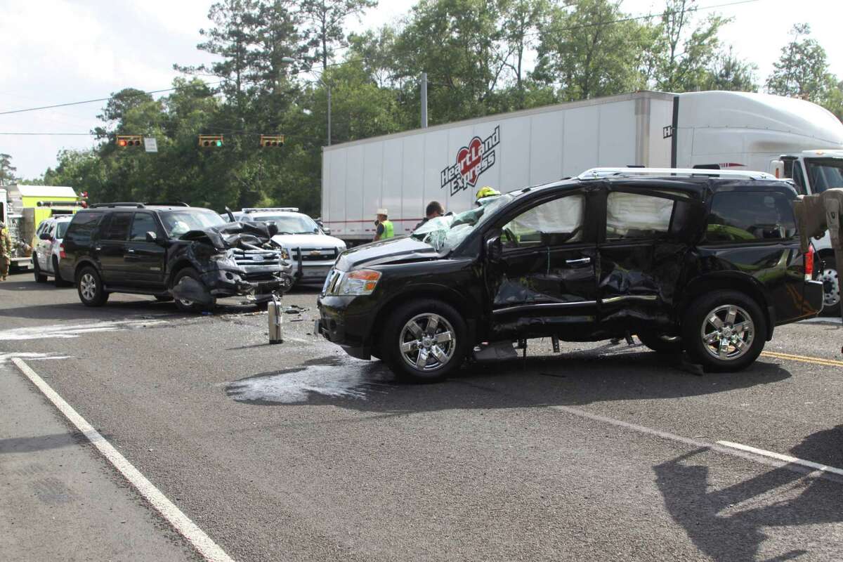 Wreck snarls evening traffic in Lumberton