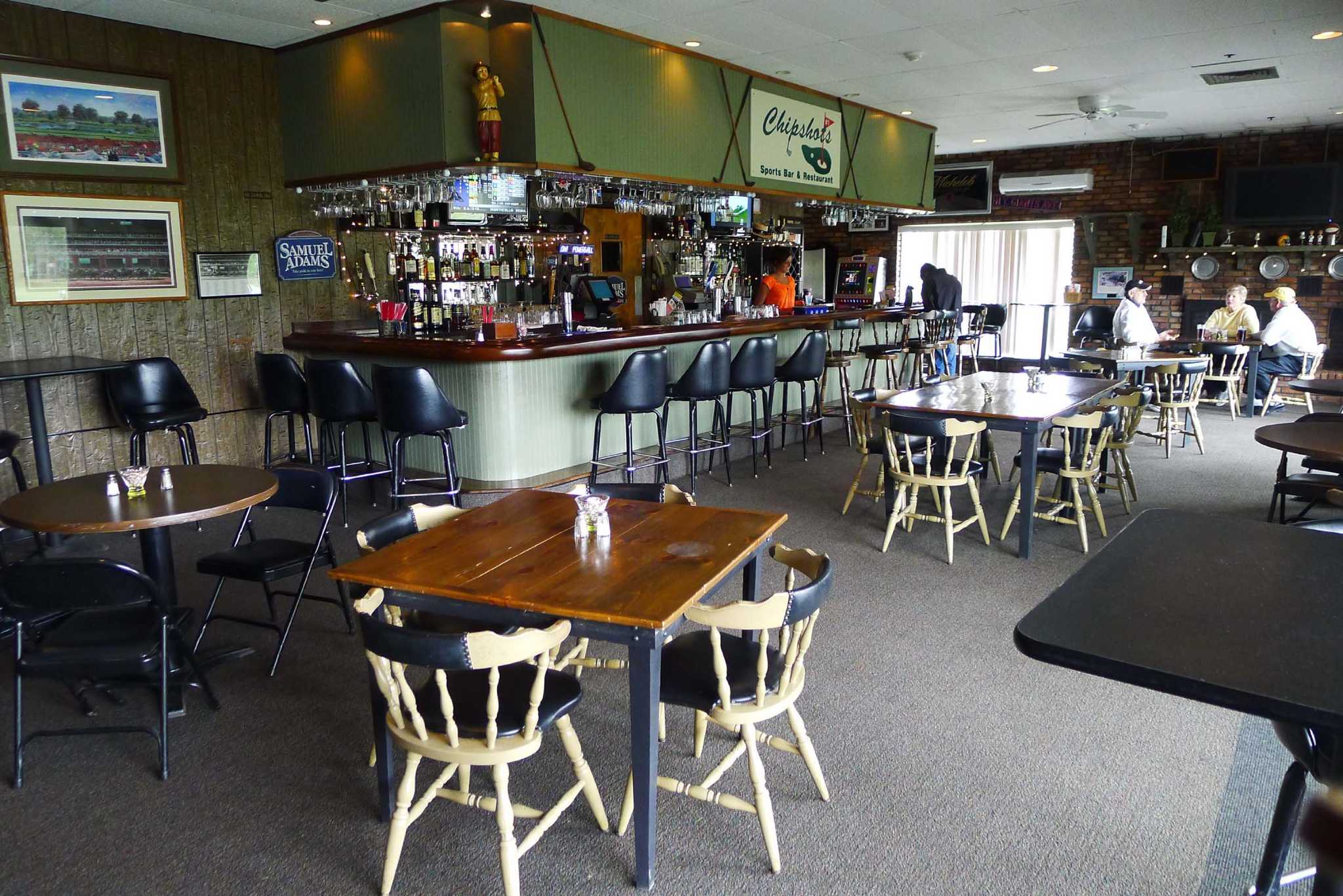 Golf course eatery ousted