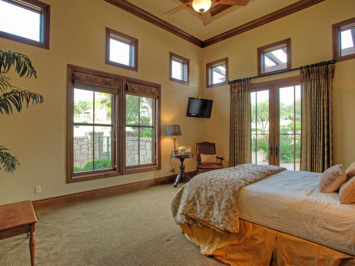 Dream Home 7 Highgate Drive