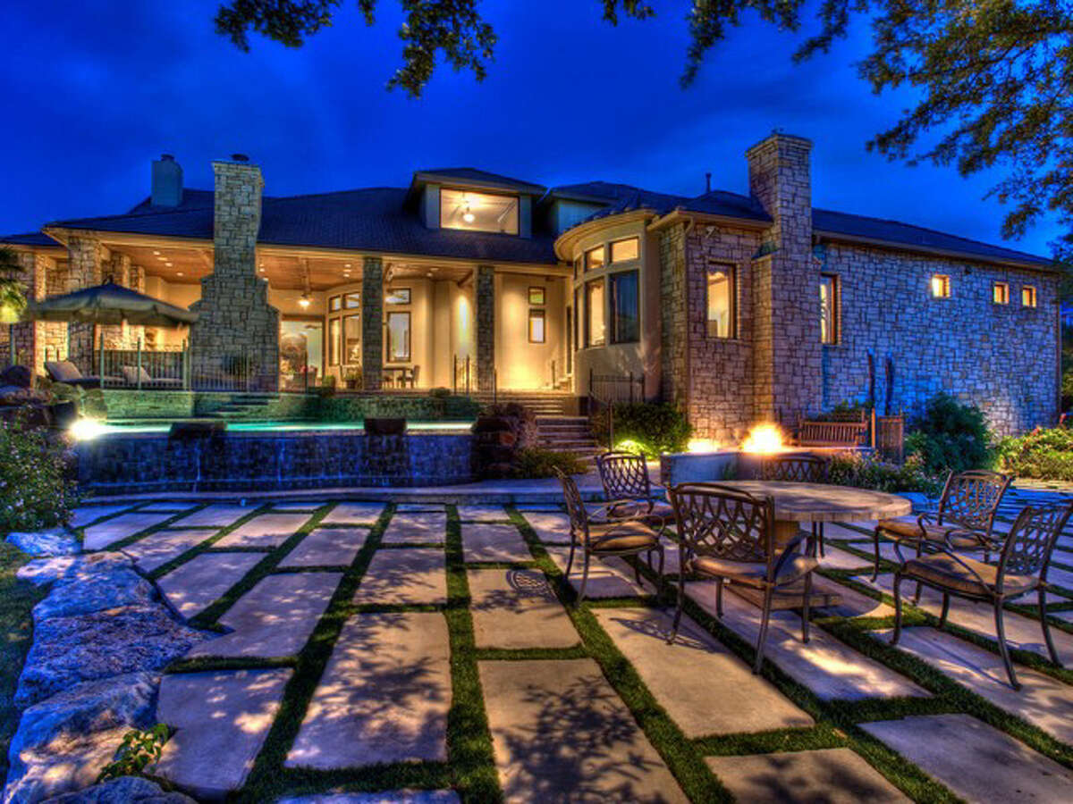 Dream Home 7 Highgate Drive