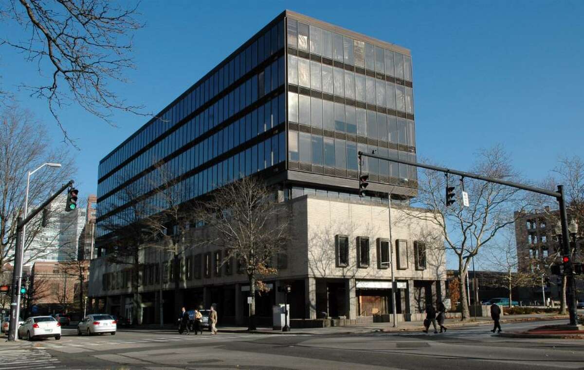 Two downtown projects stuck in the development pipeline are getting an infusion of $22 million from a fund set aside by General Electric Co. for housing and mixed-use projects in the city. Garfield Spencer, of First National Development was notified in September about a $10 million allotment for his plan to renovate the dilapidated office building at 333 State St. in Bridgeport CT.