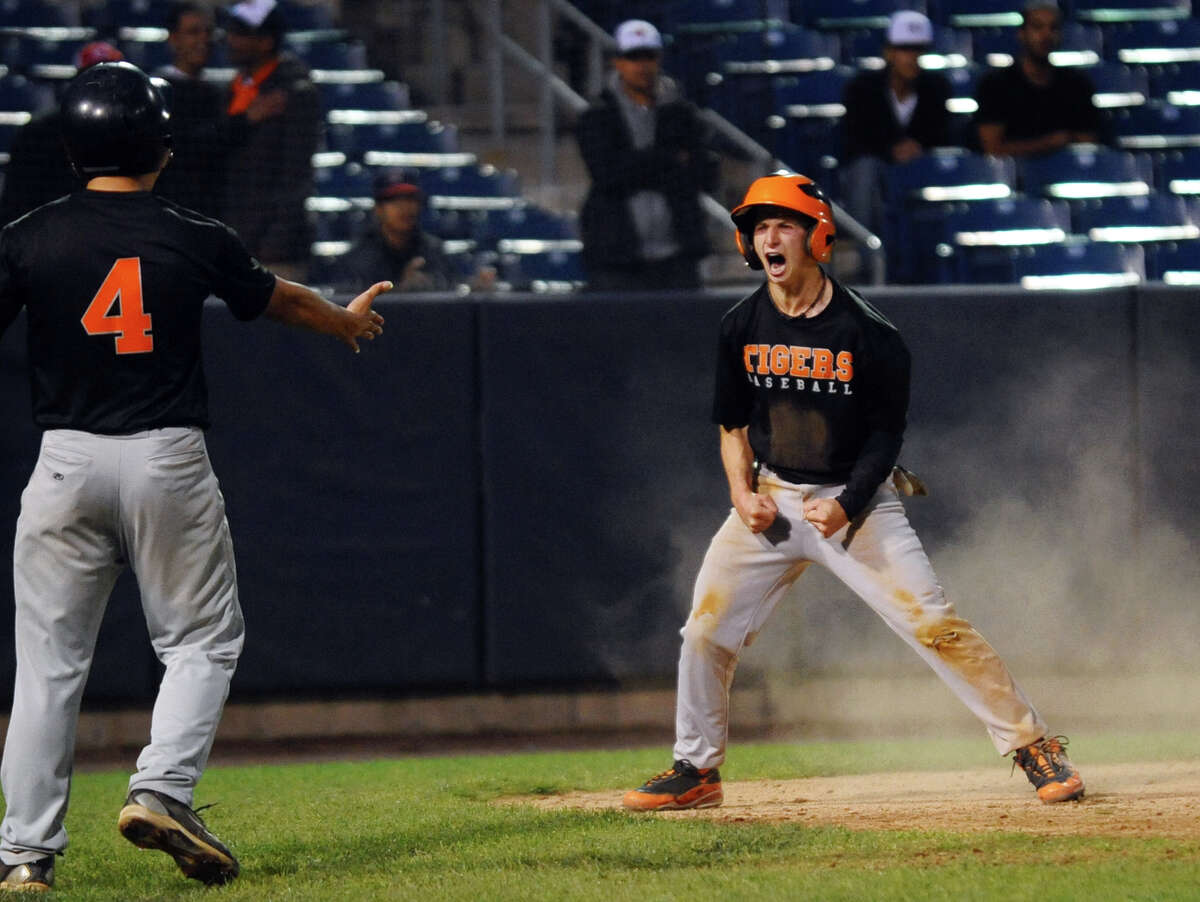 Pitcher Bradley Wilpon (16) of Brunswick High School in Greenwich,  Connecticut playing for the New York