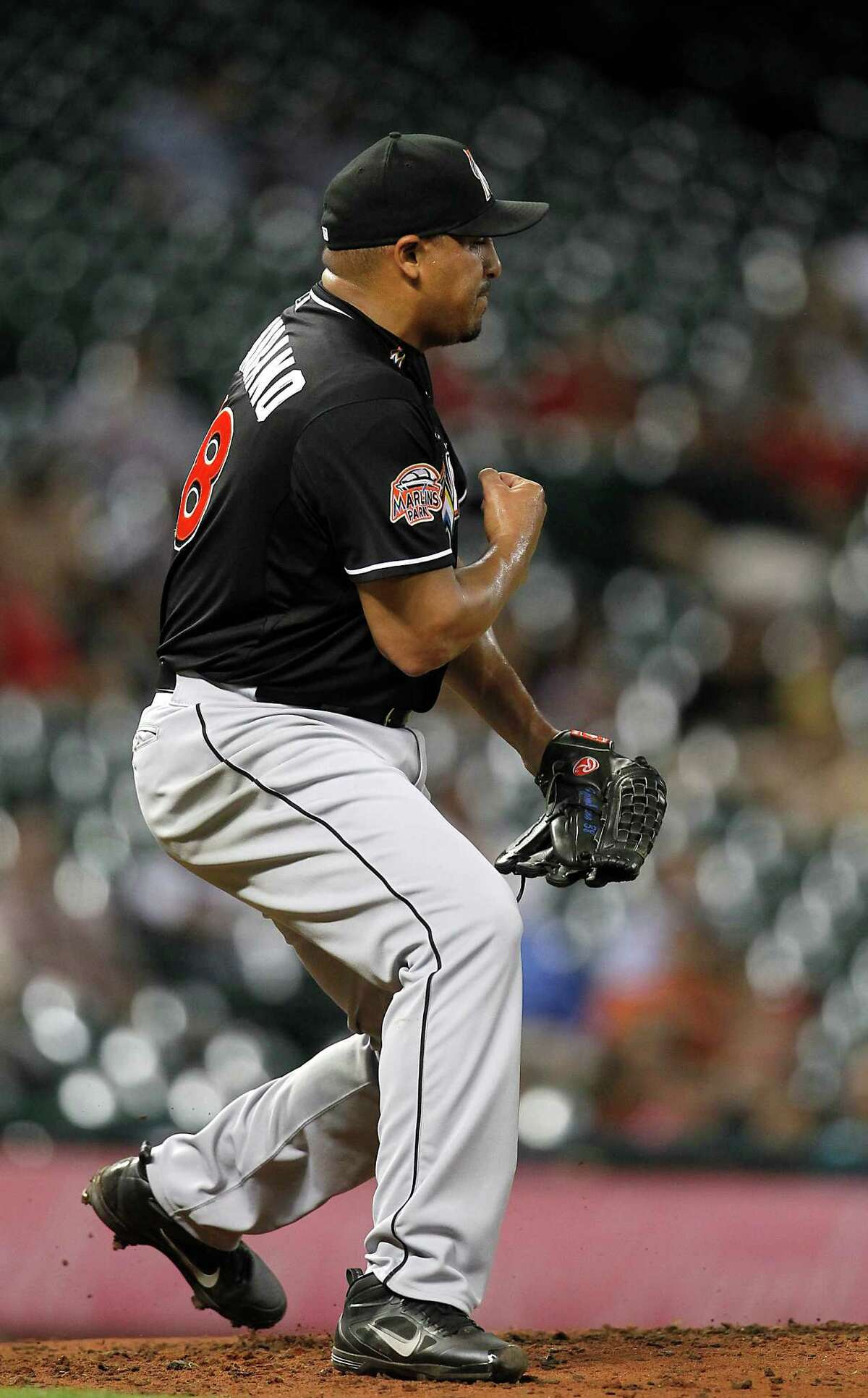 Old nemesis Zambrano bedevils Astros again