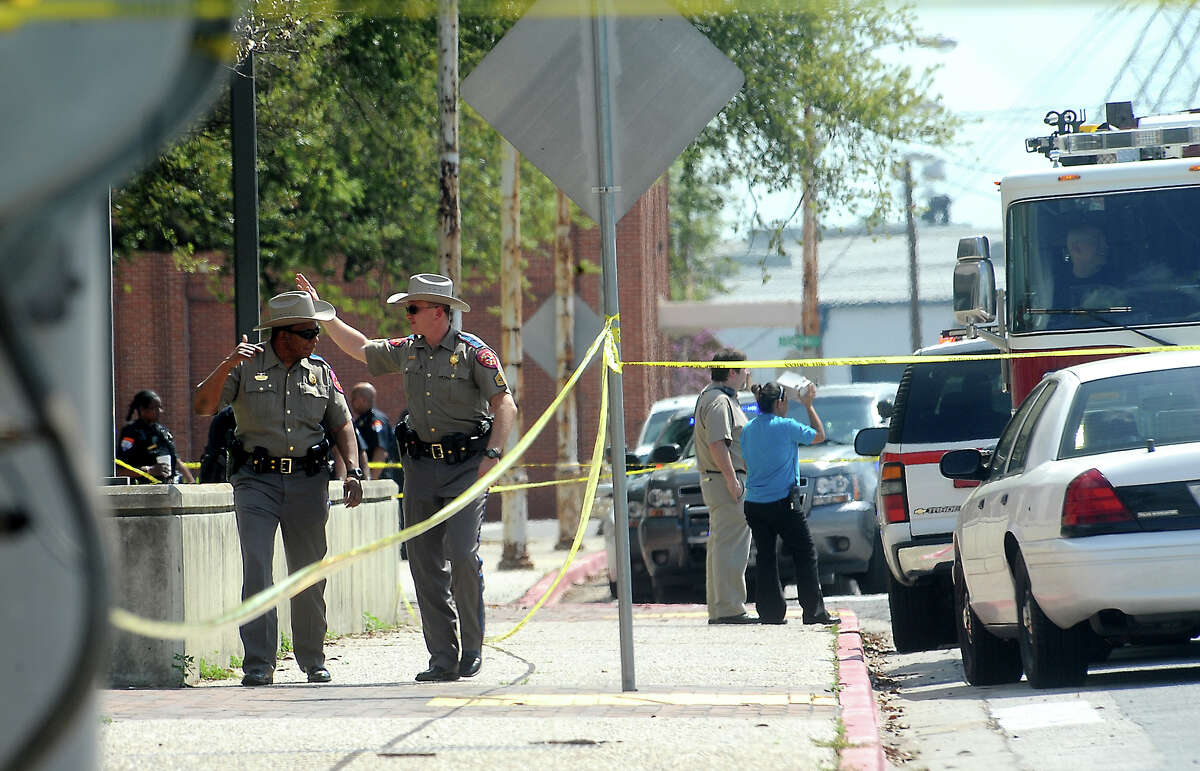 Courthouse shooting trial could move to Galveston