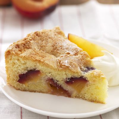 Recipe: Peach-and-Plum Almond Cake