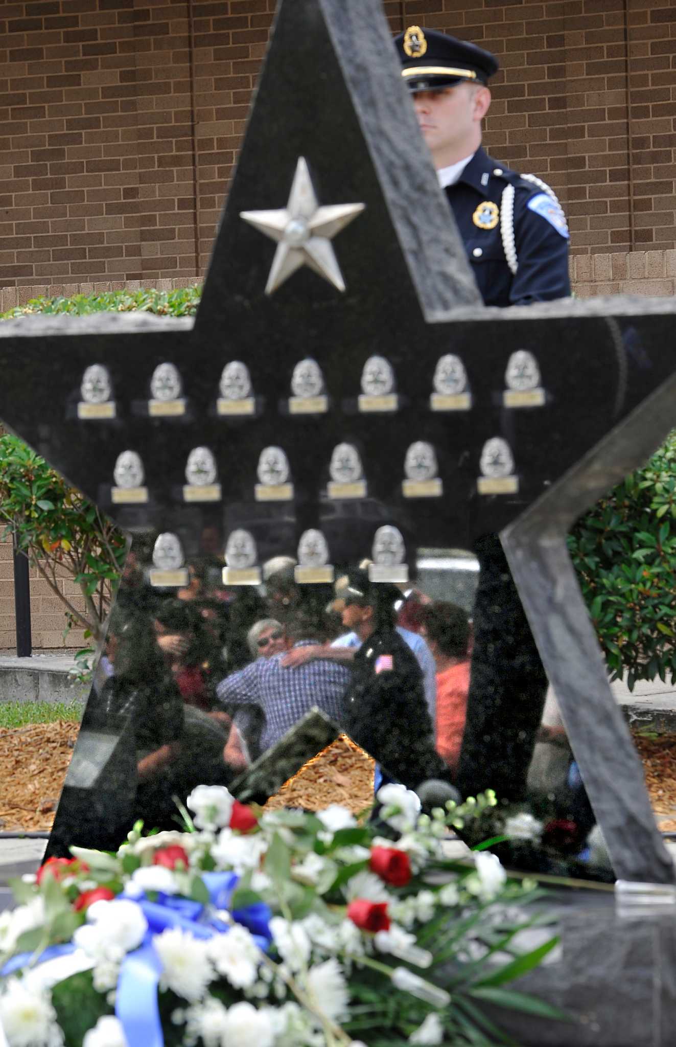 Fallen Beaumont Officers Remembered With New Statue, Badge - Beaumont ...